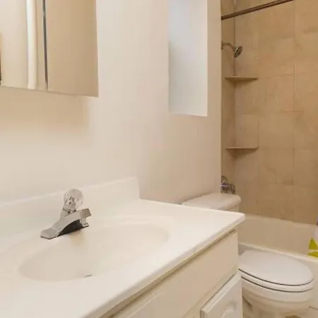 ホームステイ Renovated Flat ヘント