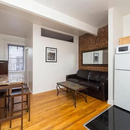 Renovated Flat * ヘント